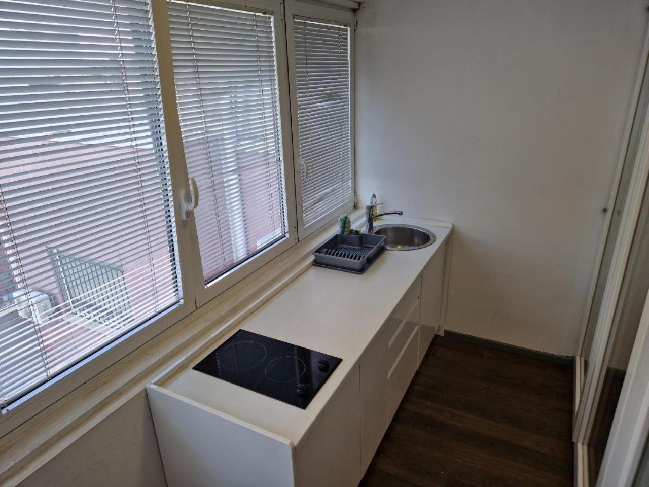 Status Superior Apartments Belgrado Esterno foto