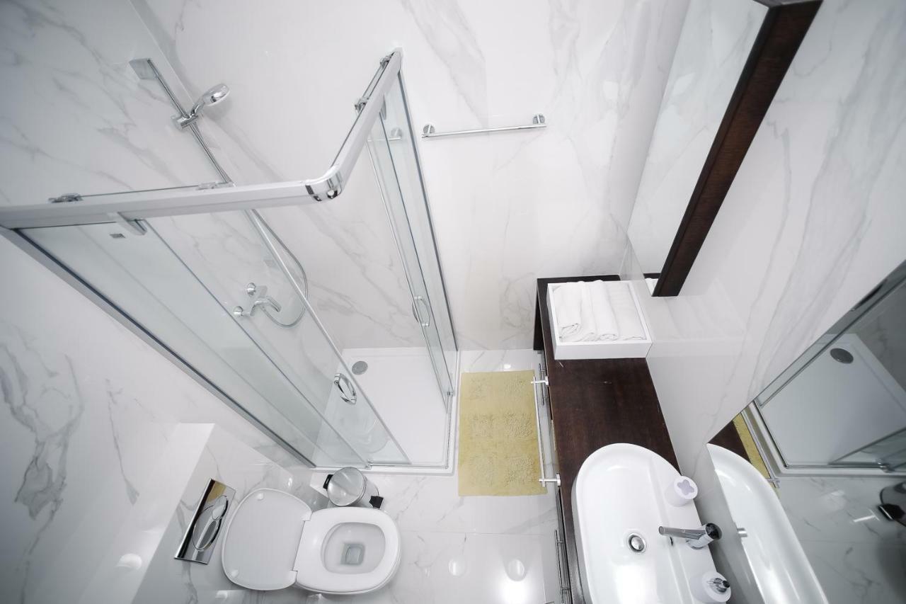 Status Superior Apartments Belgrado Esterno foto