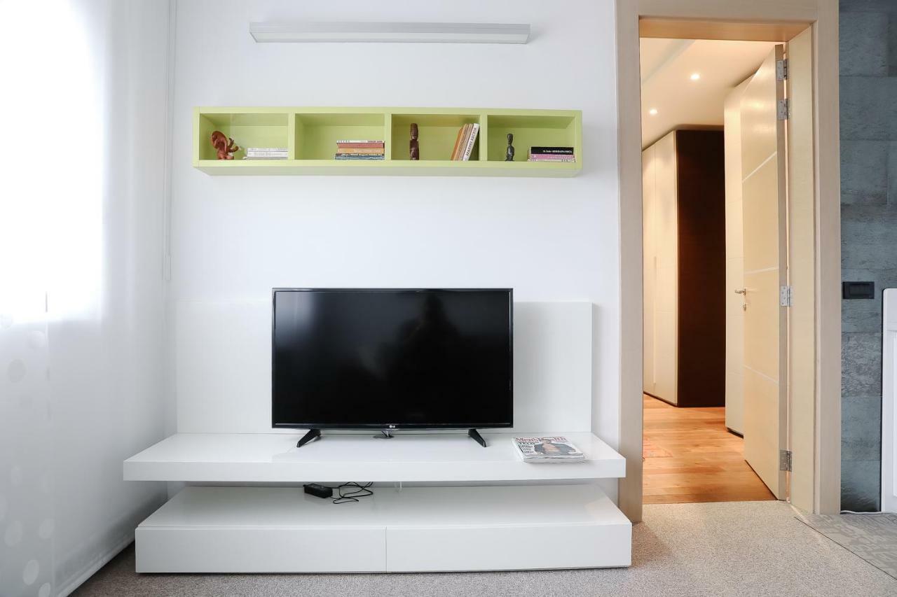 Status Superior Apartments Belgrado Esterno foto