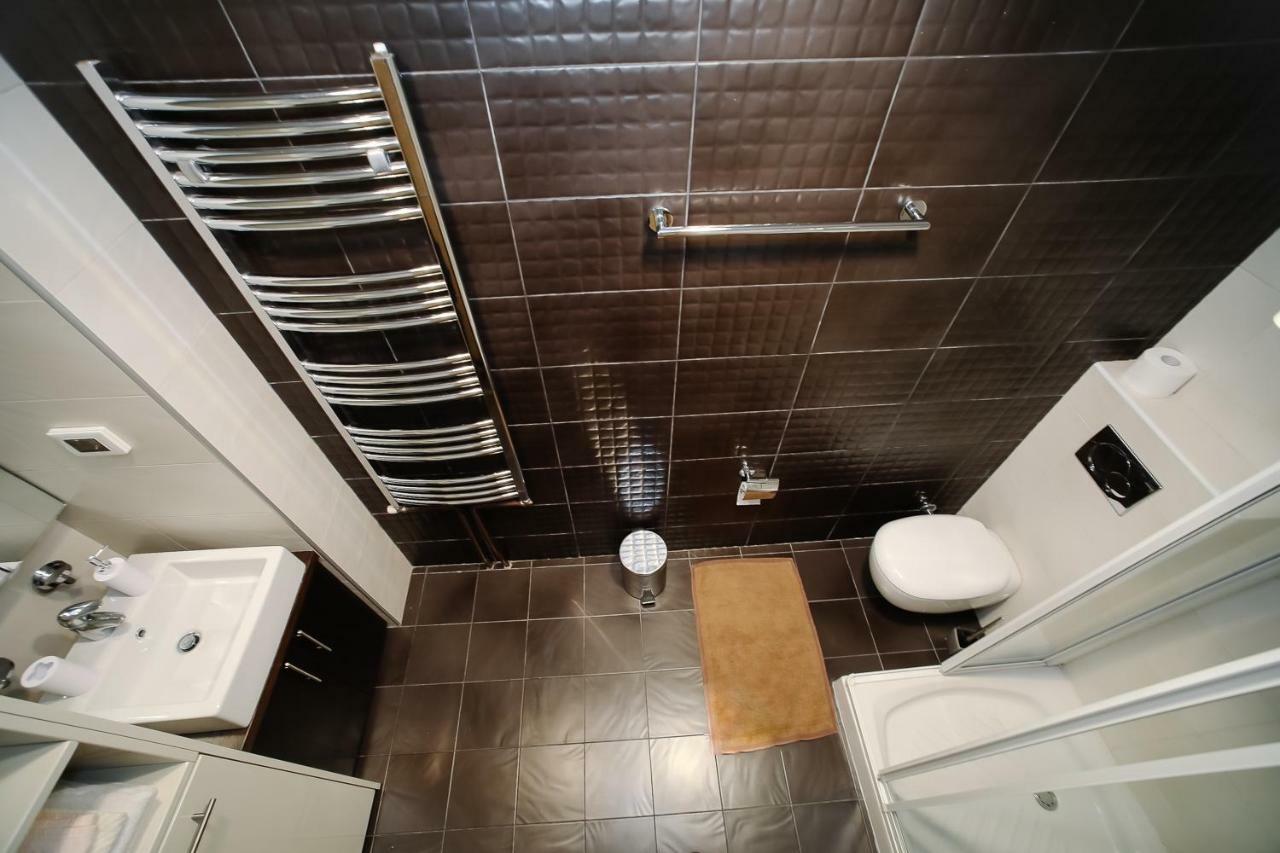Status Superior Apartments Belgrado Esterno foto