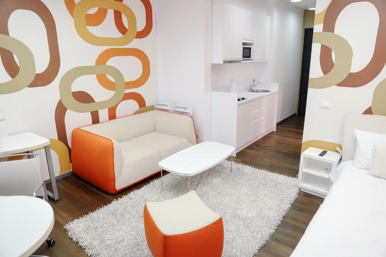 Status Superior Apartments Belgrado Esterno foto
