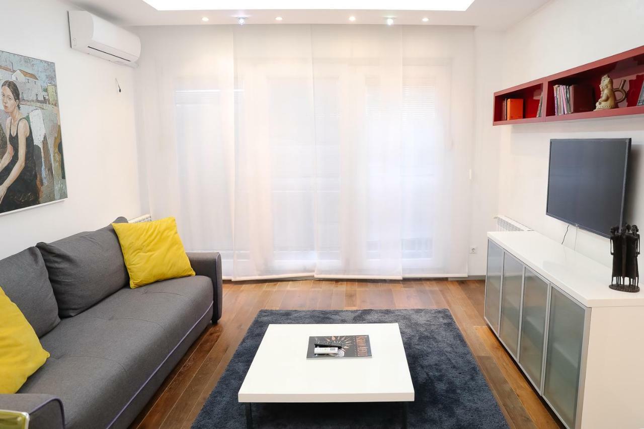Status Superior Apartments Belgrado Esterno foto